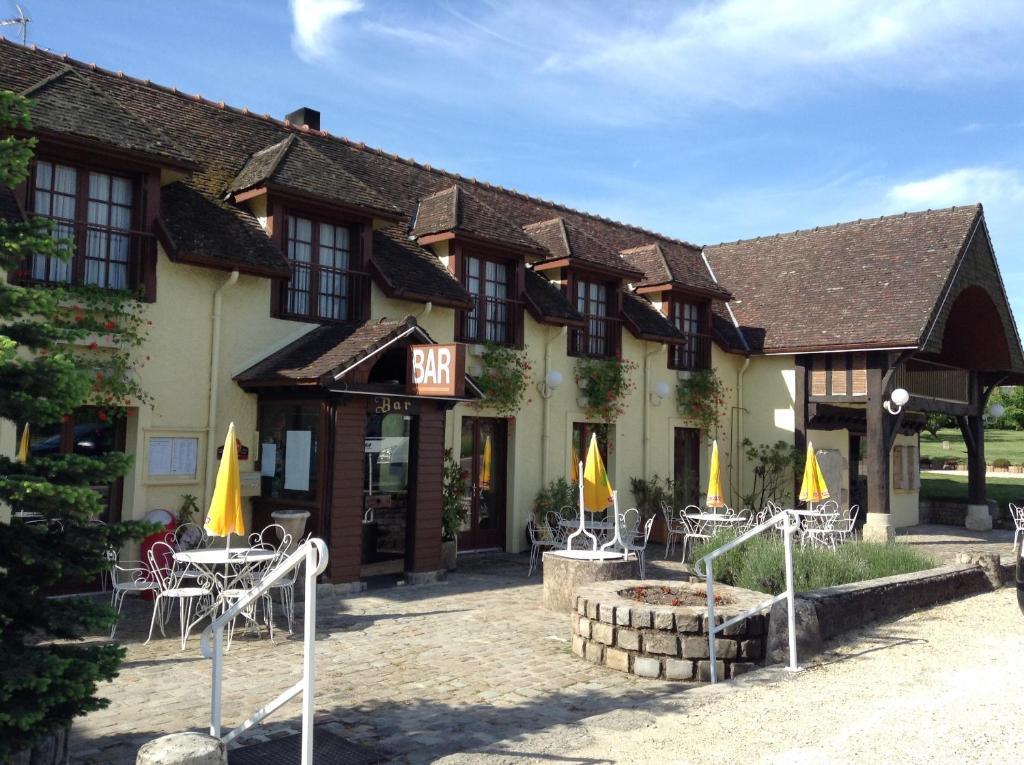 Logis Hotel Relais Paris Bale - Restaurant La Mangeoire Montieramey Exterior foto